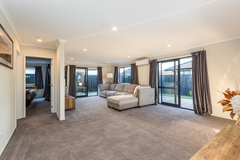 12 Trainers Lane, Yaldhurst, Christchurch - Carousel 2