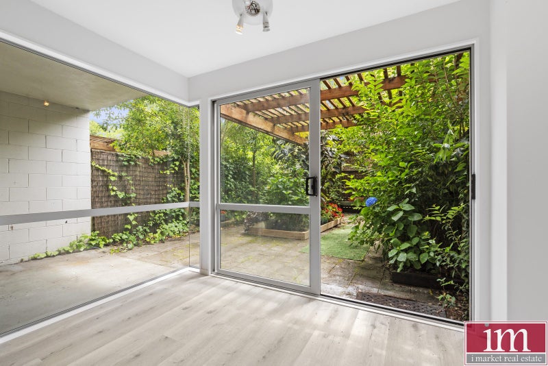 106/2 Maungawhau Road, Newmarket, Auckland - Carousel 2