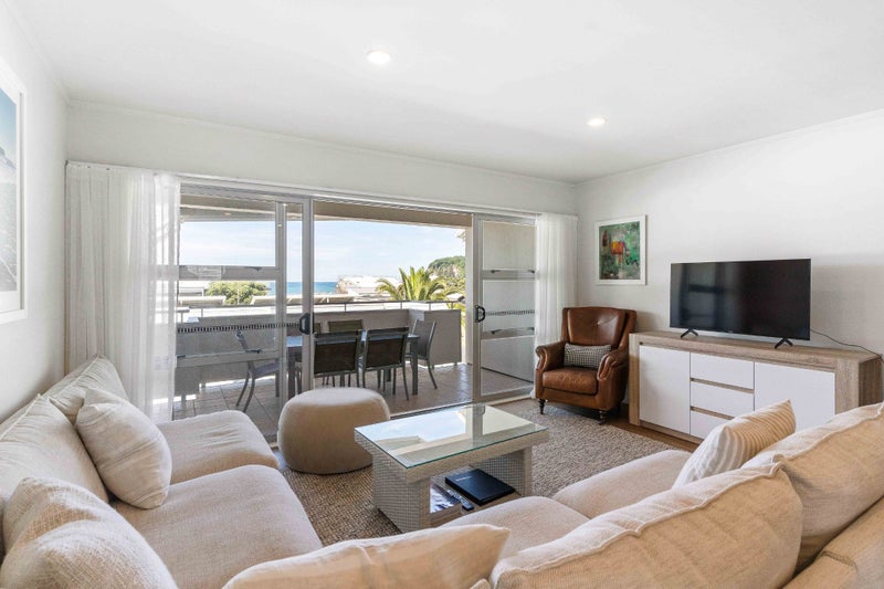 416B Ocean Road, Whangamata, Whangamatā - Carousel 1