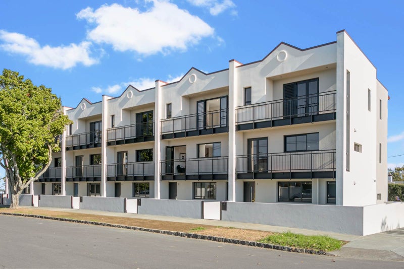 3 Manatu Street, Mount Eden, Auckland - Carousel 1