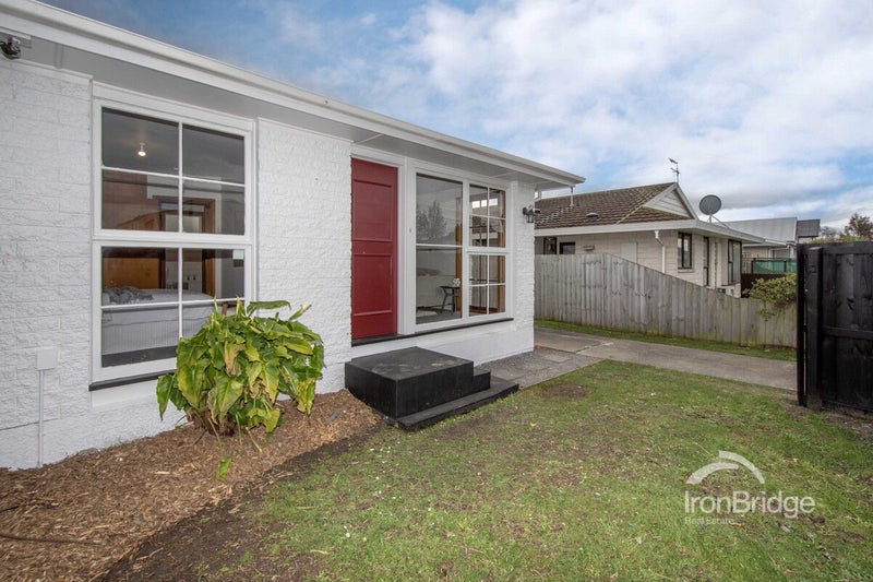 2/493 Barbadoes Street, Edgeware, Christchurch - Carousel 2