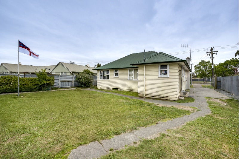 310 Lowe Street, Camberley, Hastings - Carousel 9