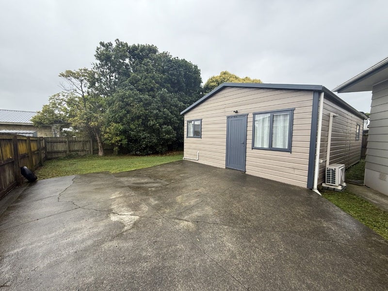 63 Burundi Avenue, Clendon Park, Auckland - Carousel 1