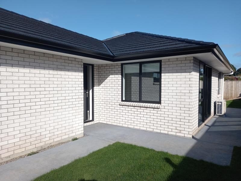 529B Mangorei Road, Highlands Park, New Plymouth - Carousel 1
