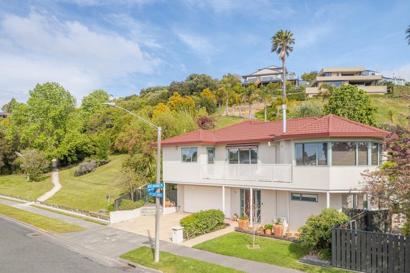 59 Hetley Crescent, Taradale, Napier - Carousel 1