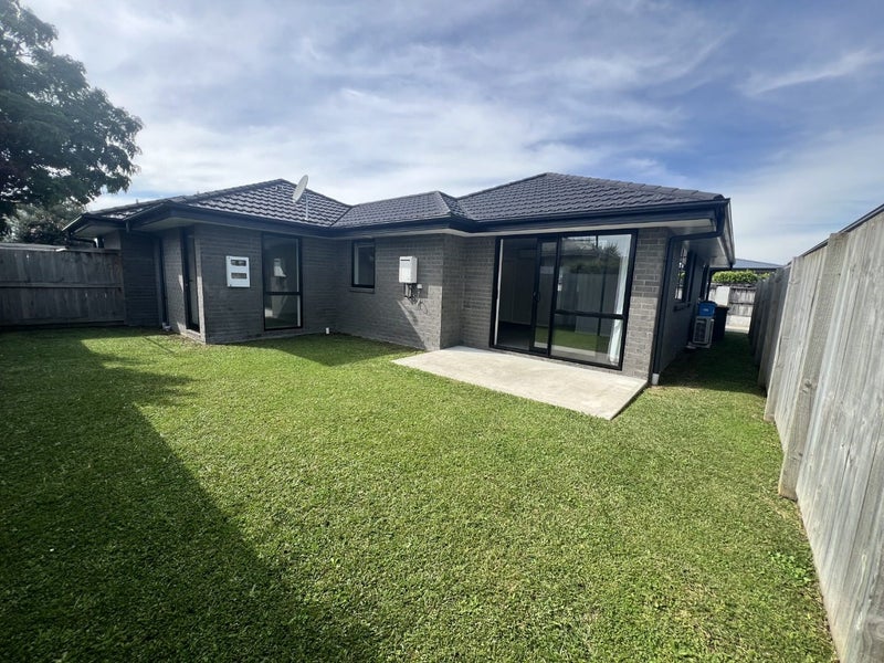 3/15 Dover Road, St Andrews, Hamilton - Carousel 15