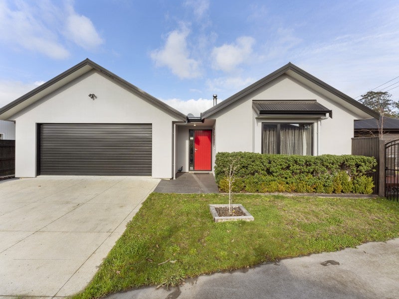 7 Butler Place, Fitzherbert, Palmerston North - Carousel 2