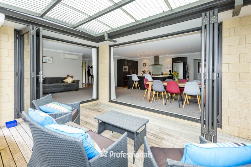 19 Brentwood Street, Trentham, Upper Hutt - Carousel 2