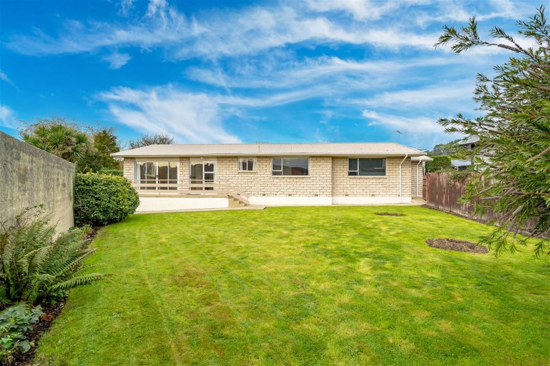 8A Thoreau Street, Concord, Dunedin - Carousel 1