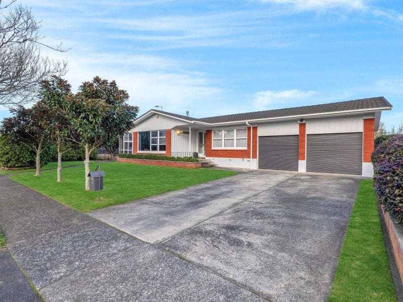 4 Marnane Terrace, St Andrews, Hamilton - Carousel 1
