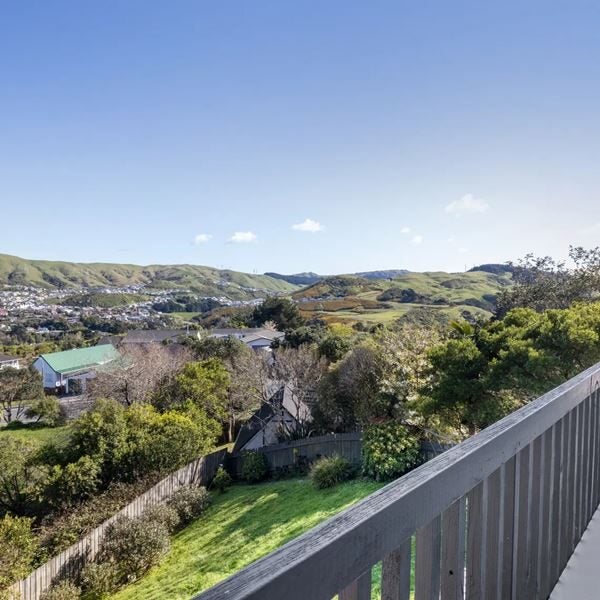 9 Curacao Place, Grenada Village, Wellington - Carousel 6