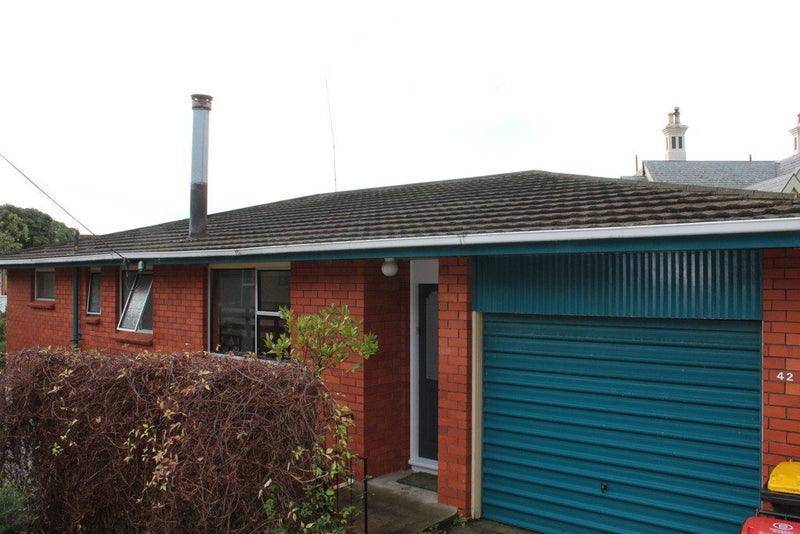 42 Cliffs Road, Saint Clair, Dunedin - Carousel 11