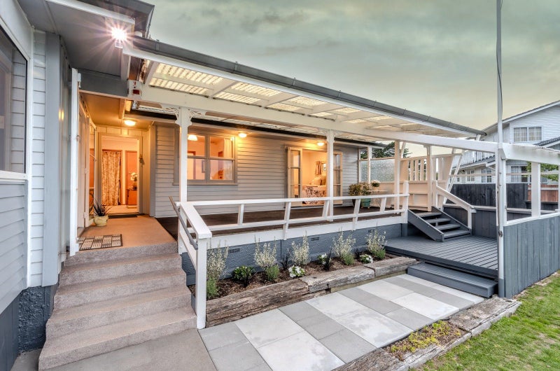 113 Edgewater Drive, Pakuranga, Auckland - Carousel 2