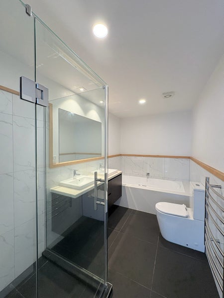 7 Zara Court, Windsor Park, Auckland - Carousel 6