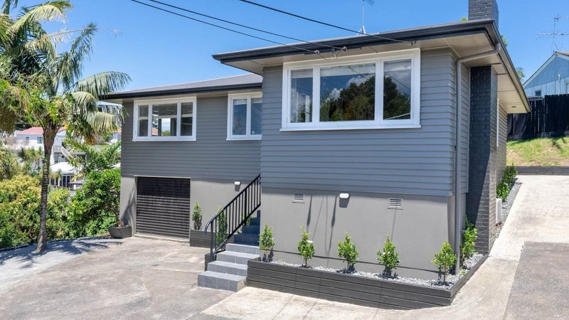 109 Hendry Avenue, Hillsborough, Auckland - Carousel 1