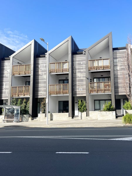 217 Hobsonville Point Road, Hobsonville, Auckland - Carousel 15