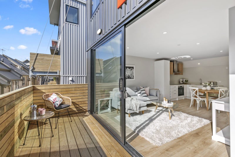 7/64 Owen Street, Newtown, Wellington - Carousel 2
