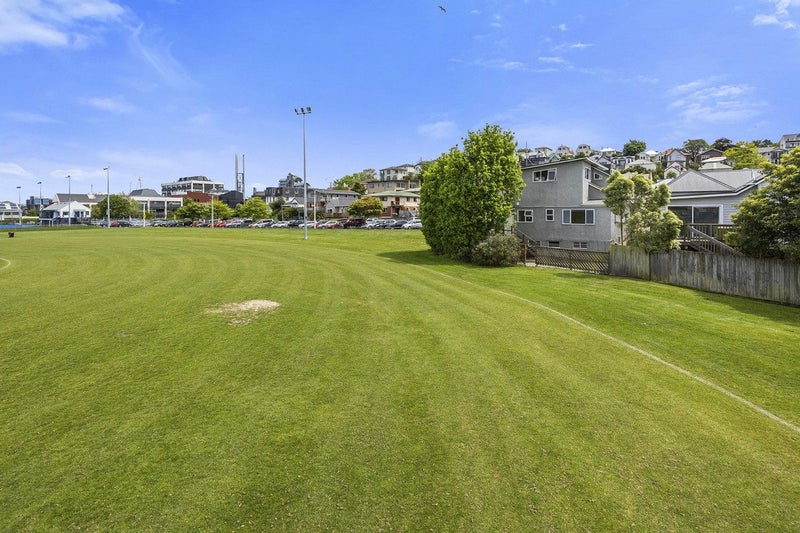 111 Harbour Terrace, North Dunedin, Dunedin - Carousel 2