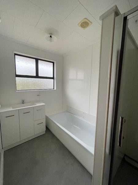 8 Humffrey Street, Grovetown, Blenheim - Carousel 9