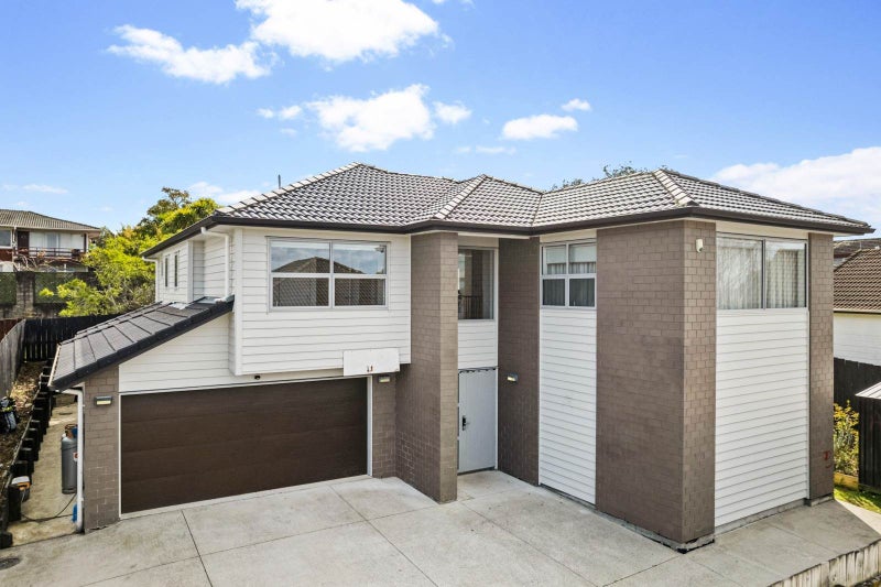 42A Nui Mana Place, Te Atatu South, Auckland - Carousel 1