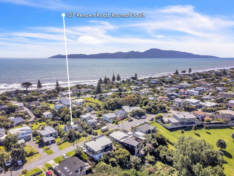 127 Renown Road, Raumati South, Paraparaumu - Carousel 1