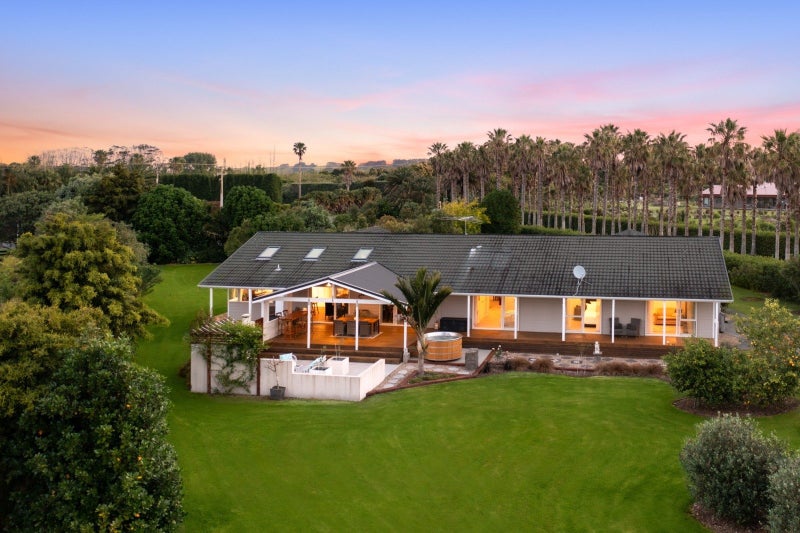 251 Point Wells Road, Warkworth - Carousel 1