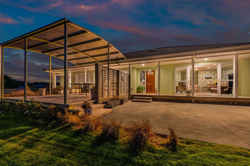 1228B Camerons Line, Aorangi, Feilding - Carousel 2