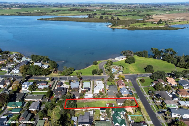 3 Ocean View Road, Weymouth, Auckland - Carousel 1