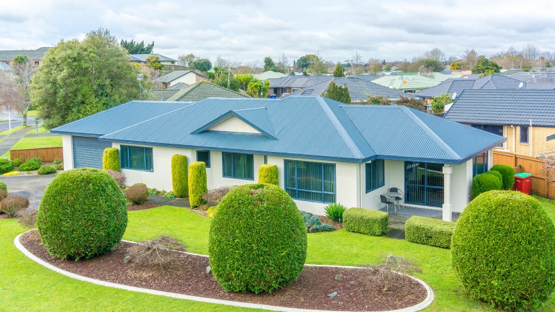 2 Arundel Place, Nawton, Hamilton - Carousel 1