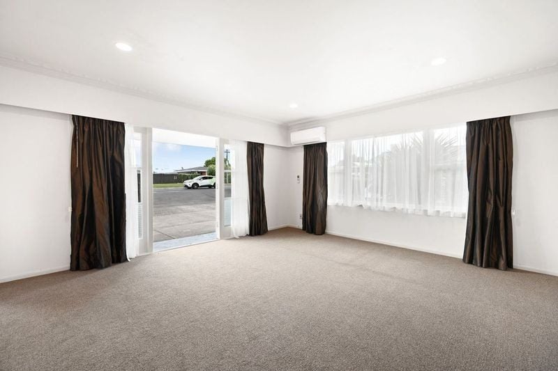 744 River Road, Chartwell, Hamilton - Carousel 13