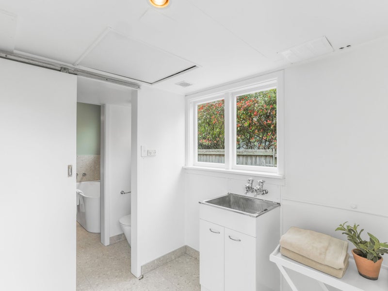 8 Earl Street, Hillsborough, Christchurch - Carousel 30