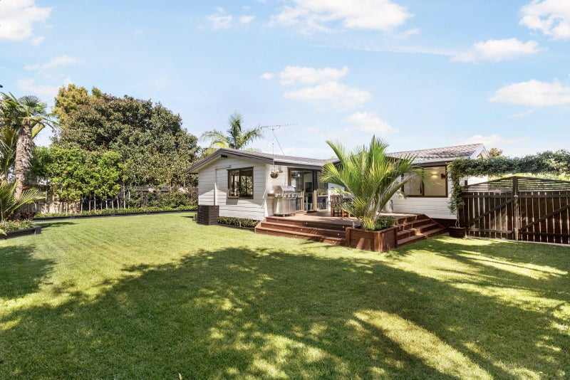 68A Wellington street, Howick, Auckland - Carousel 1