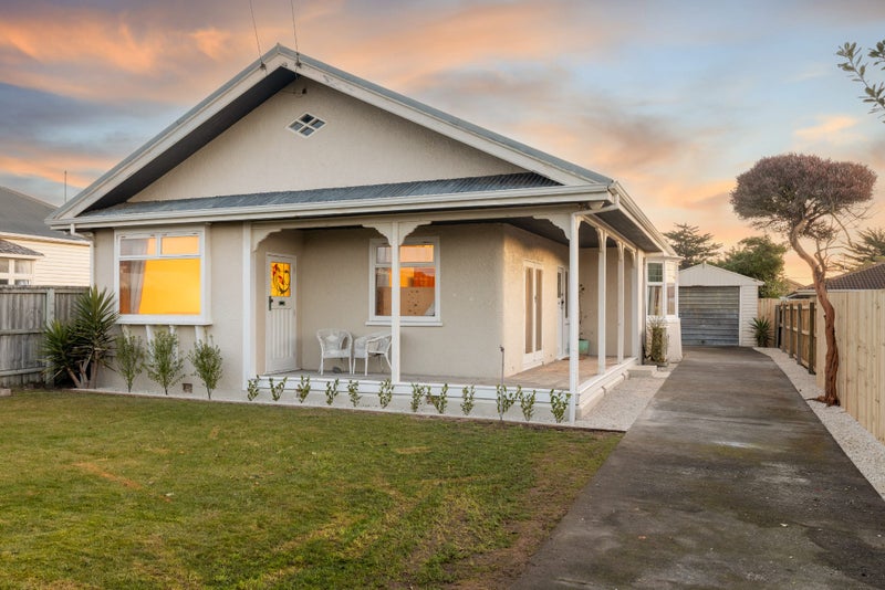 102 Oram Avenue, New Brighton, Christchurch - Carousel 1