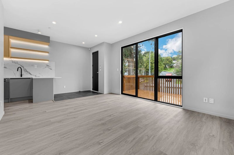 87B Salamanca Road, Sunnynook, Auckland - Carousel 1