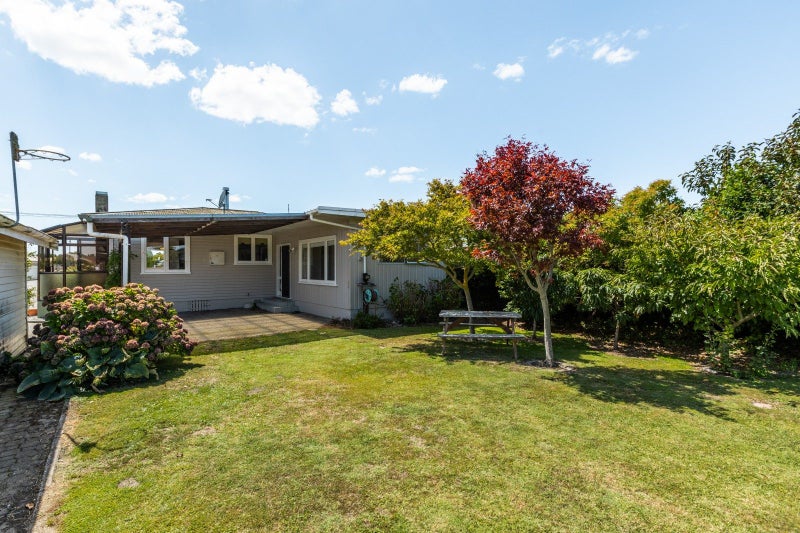424 Southland Place, Raureka, Hastings - Carousel 19