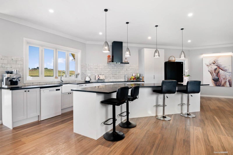 600 Paparata Road, Bombay, Bombay - Carousel 2