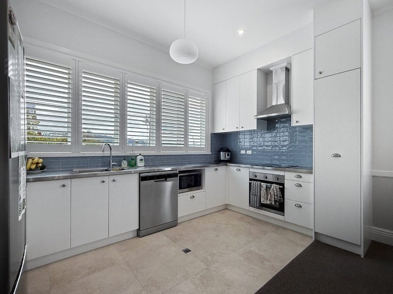 1 Bidwill Street, Mount Cook, Wellington - Carousel 2