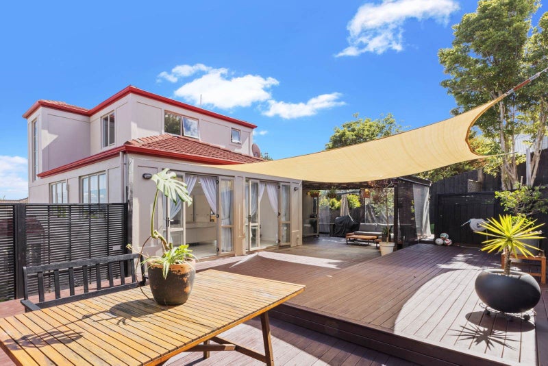 15 Belle Verde Drive, Sunnynook, Auckland - Carousel 2