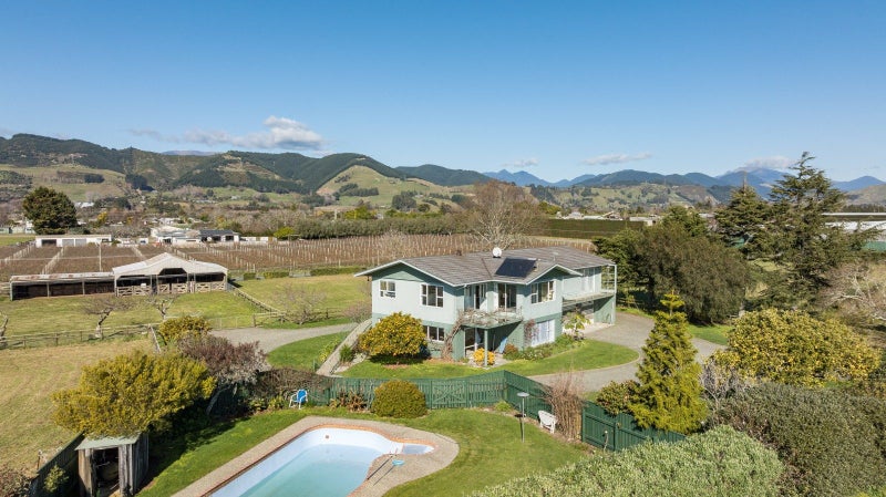 131 Ranzau Road, Hope, Richmond - Carousel 2