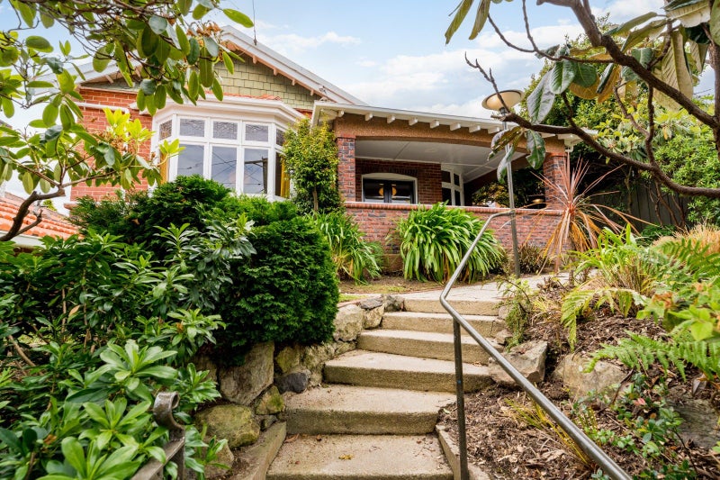 21 Grandview Crescent, Opoho, Dunedin - Carousel 38