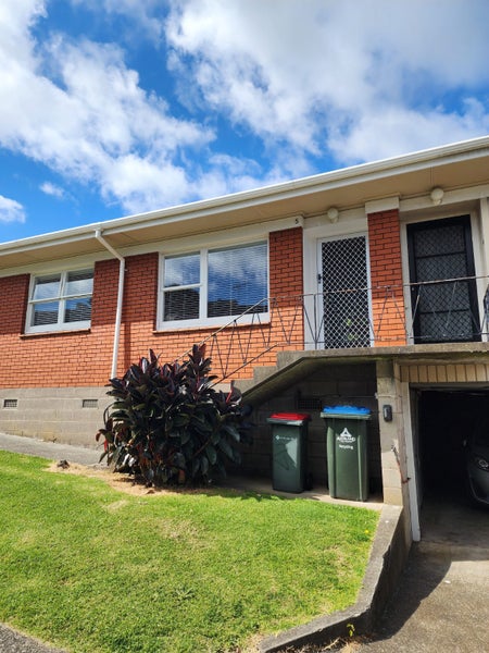 4/44 Pilkington Road, Mount Wellington, Auckland - Carousel 1