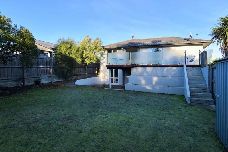 8 Waitikiri Drive, Parklands, Christchurch - Carousel 2
