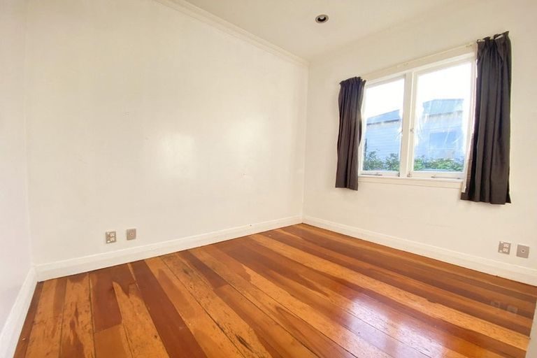 87 St Vincent Avenue, Remuera, Auckland - Carousel 11