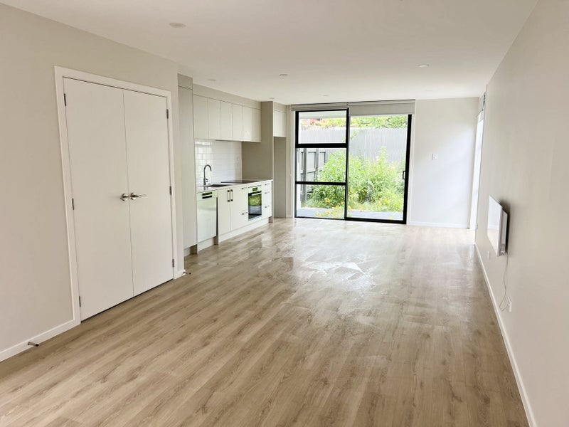 36 Dunkirk Terrace, Mount Albert, Auckland - Carousel 2