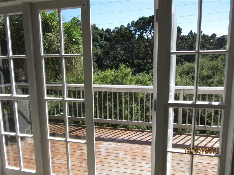 9 Hanover Street, Wadestown, Wellington - Carousel 2