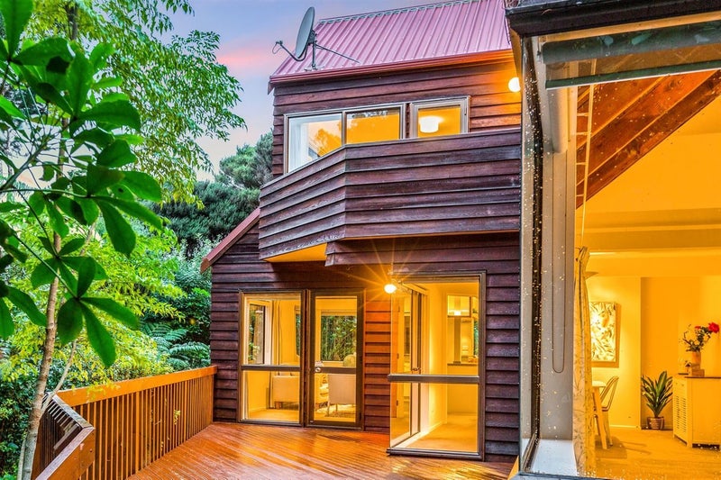 14 Furneaux Grove, Whitby, Porirua - Carousel 2