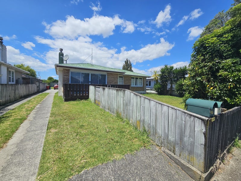20A Henderson Crescent, Parkvale, Tauranga - Carousel 2