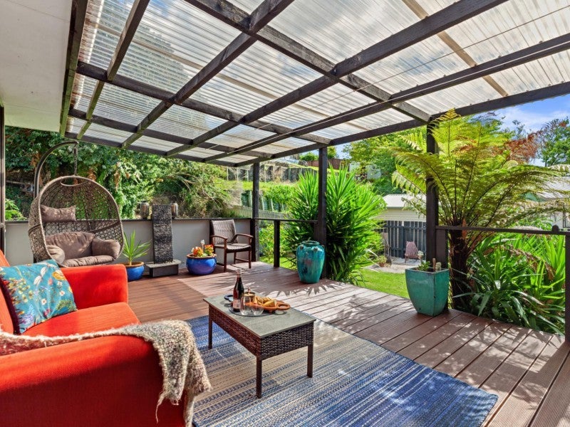 3 Peppertree Way, Brookfield, Tauranga - Carousel 1