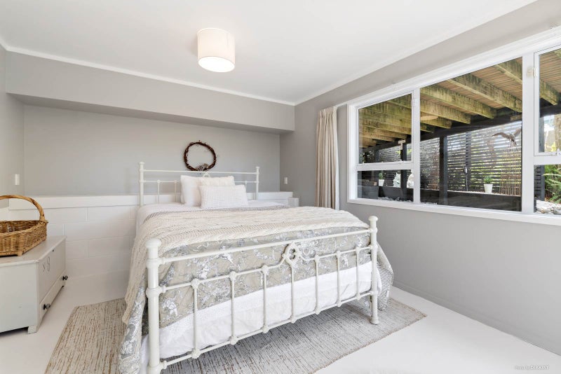 29 Stillwater Crescent, Stillwater, Silverdale - Carousel 2