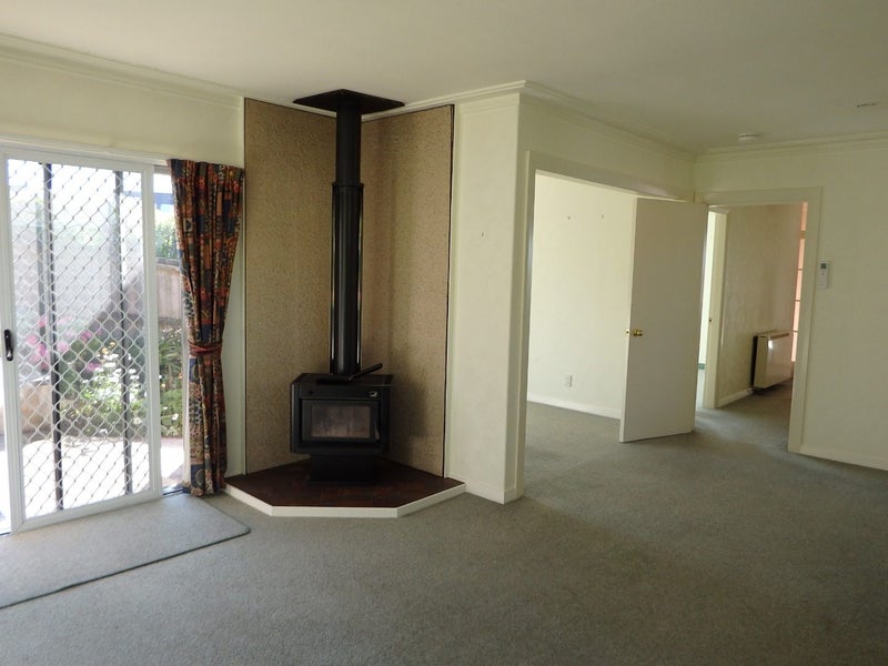 25 Pollock Street, Maori Hill, Dunedin - Carousel 2